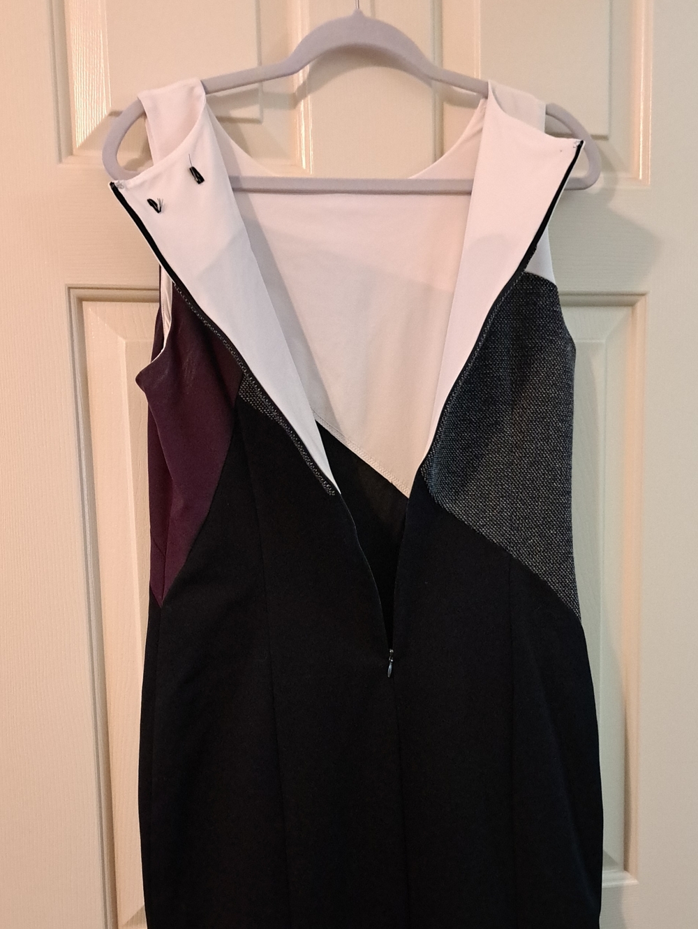 WHBM Colorblock Midi Sheath Dress in Black, Burgundy & Gray Fitted Silhouette M - Picture 9 of 12